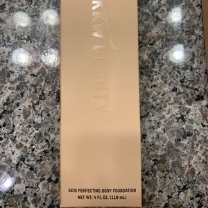 KKW skin perfecting body foundation